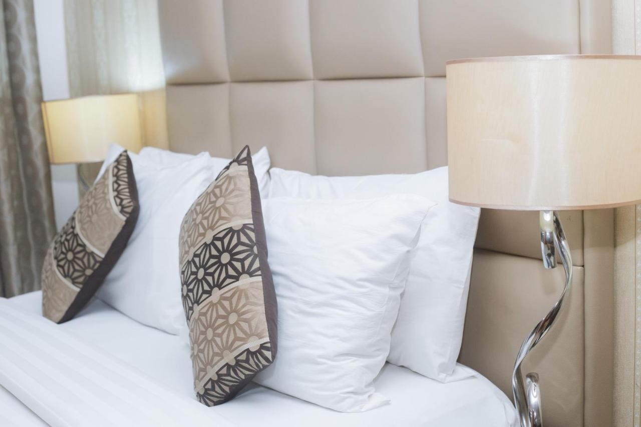 Morning Side Suites Aliayabiagba Екстериор снимка