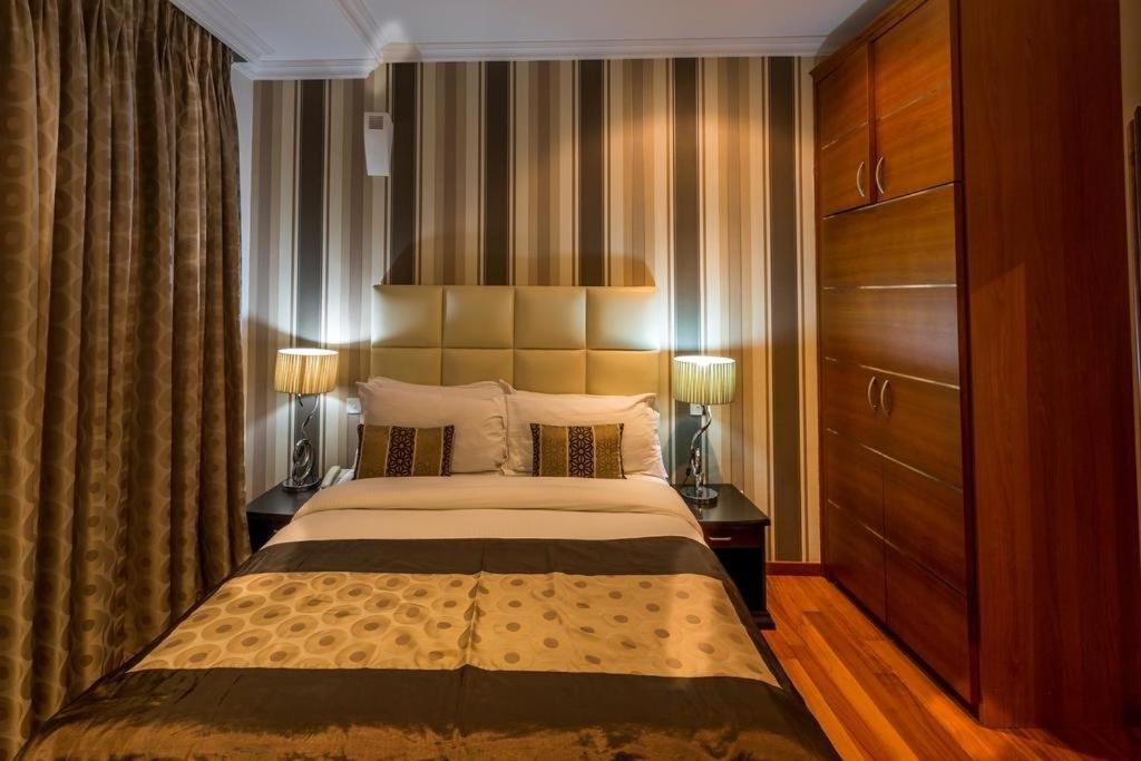 Morning Side Suites Aliayabiagba Екстериор снимка